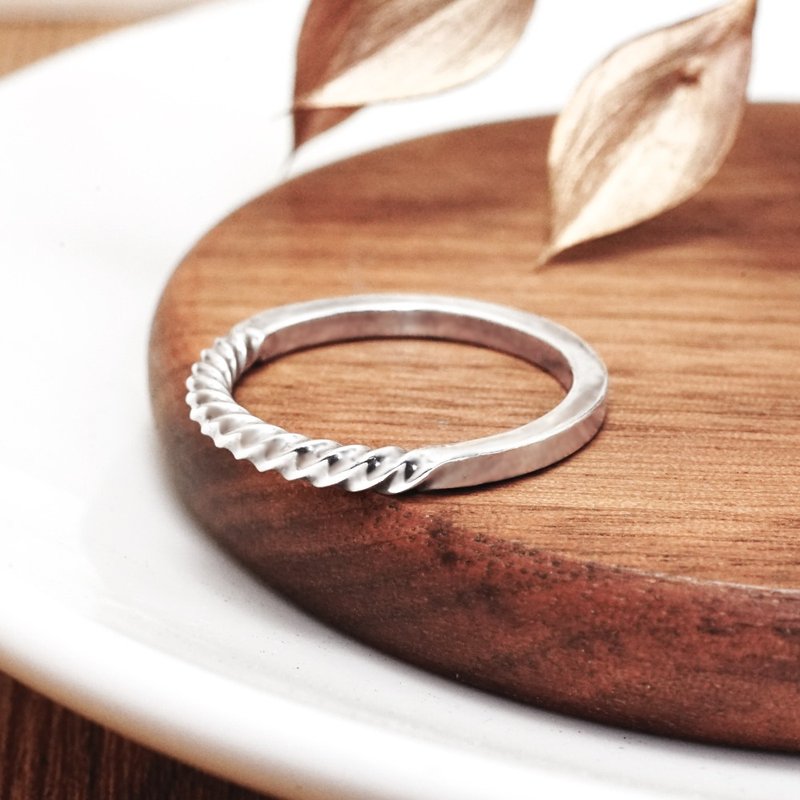 光影回旋戒 银戒体验课 ART64台南小西门 银饰手作 金工课 文化币 - 金工/饰品 - 纯银 