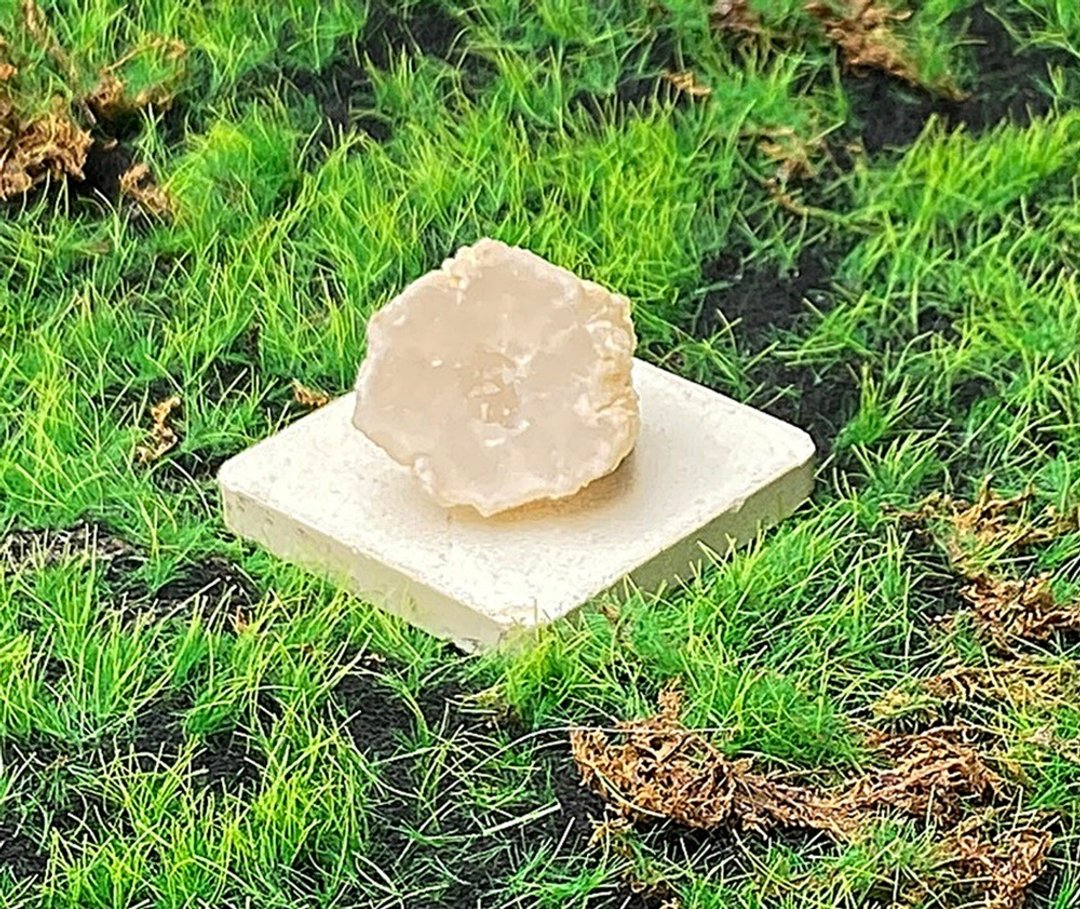 能量摆饰-玛瑙可爱白晶洞开口笑 招财 疗愈 开运 原矿 快速出货 - 摆饰 - 水晶 白色