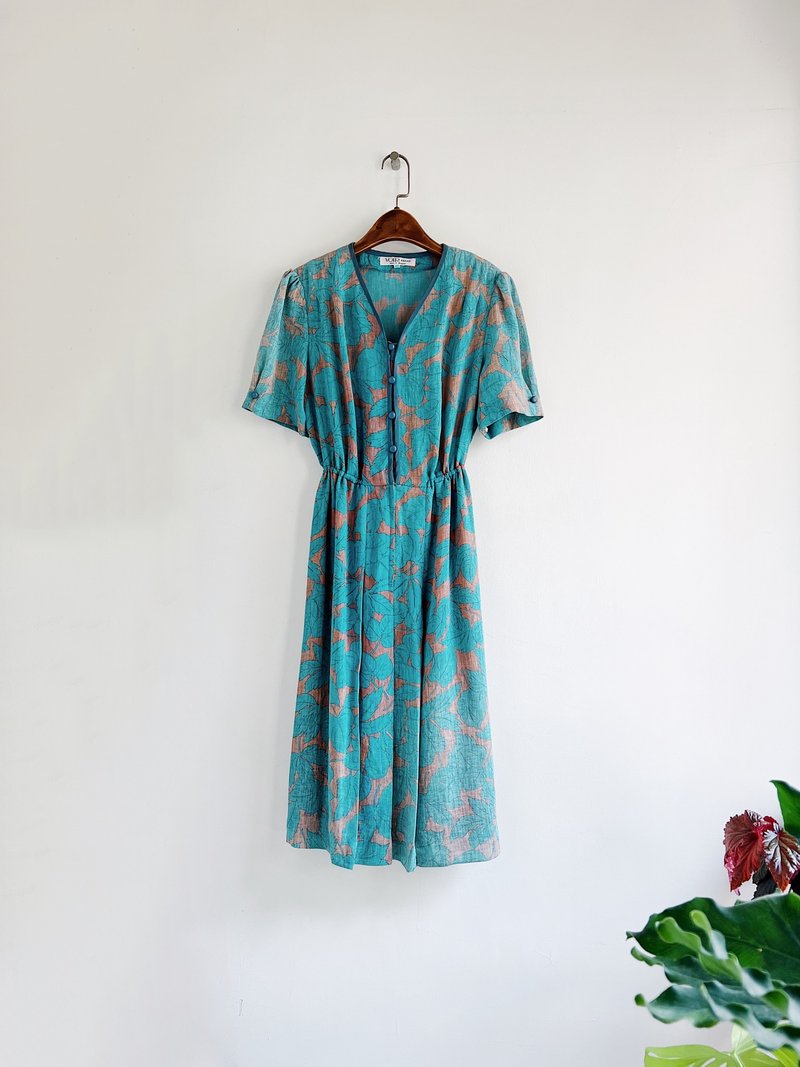 湖水绿x肤粉V领优雅五分袖 长裙洋装连身裙古着ドレスDress - 洋装/连衣裙 - 聚酯纤维 多色