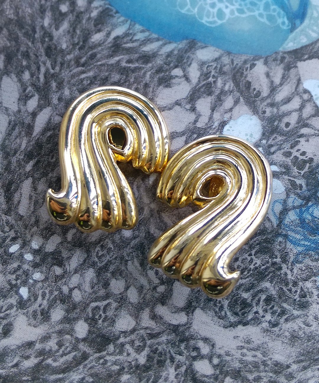 Vintage Jewelry 西洋古董饰品 对称 波浪  夹式耳环 - 耳环/耳夹 - 其他金属 金色