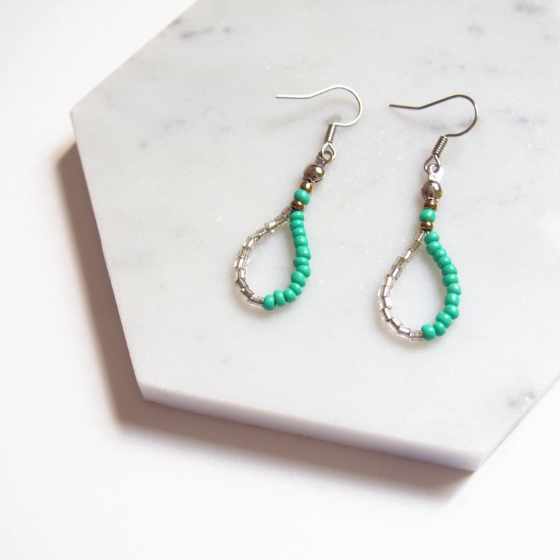 《KeepitPetite》双色水滴 • 小管珠 • 耳鈎耳环 - 耳环/耳夹 - 其他金属 绿色