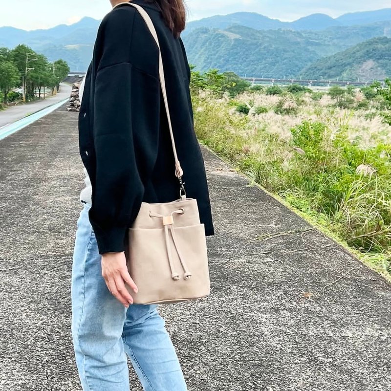 帆布束绳水桶包 - 定制配色 - 侧背包/斜挎包 - 棉．麻 