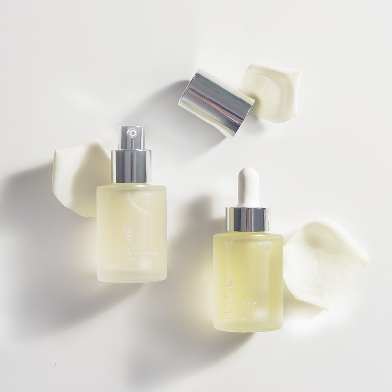 【简单JAN DAN】旗舰双效组-淡斑精华+赋活精萃 - 精华液/安瓶 - 玻璃 白色