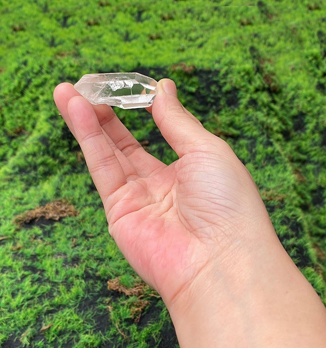 彩虹白水晶|天然水晶矿石 | 疗愈 开运 净化磁场 | 快速出货 - 摆饰 - 水晶 白色