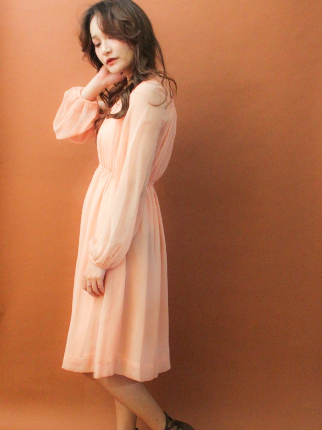复古秋冬日本制典雅浪漫香槟粉橘长袖古着洋装 Vintage Dress - 洋装/连衣裙 - 聚酯纤维 橘色