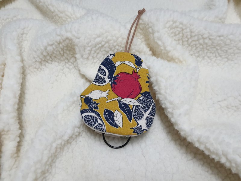 石榴 梨型钥匙包【K211204】 - 钥匙链/钥匙包 - 棉．麻 多色