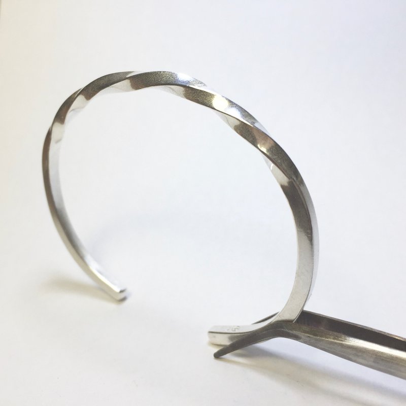 翻转  925纯银 细版手环 - 手链/手环 - 其他金属 银色