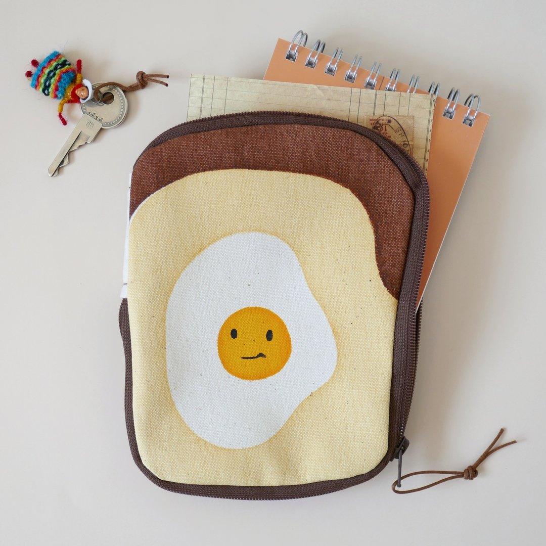 Bread pouch - 化妆包/杂物包 - 棉 咖啡色