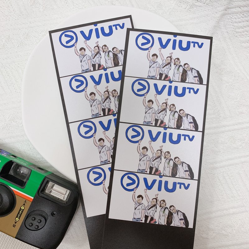 【定制化礼物】 四格照片 (一套两张) - 订制画像 - 其他材质 多色