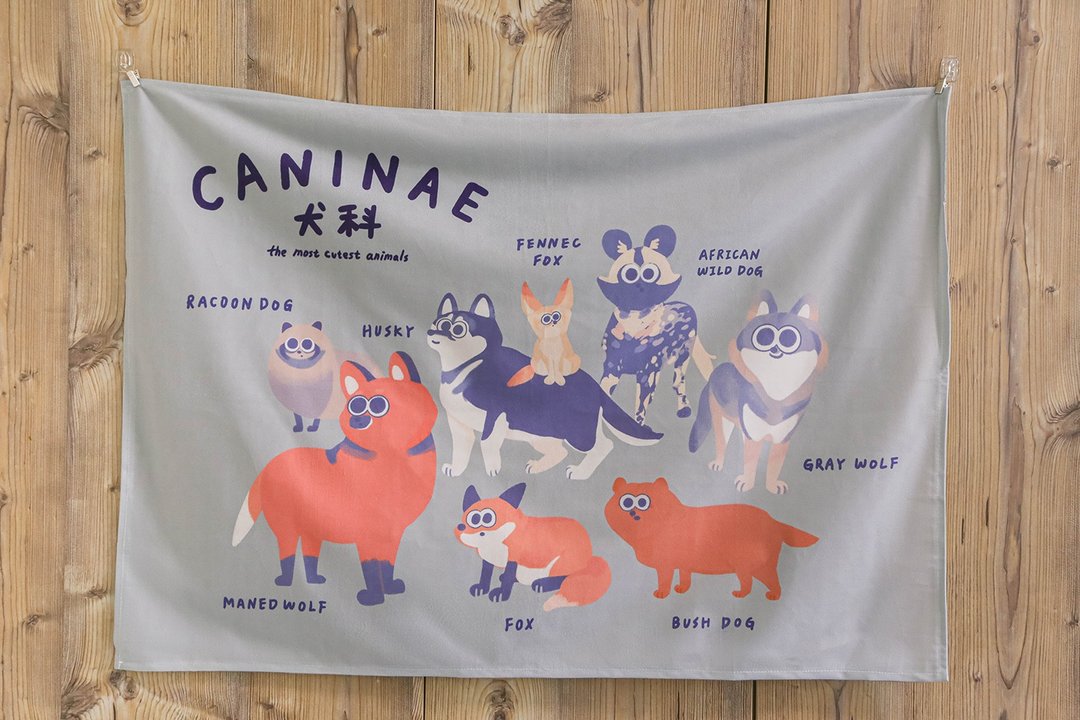 犬派必买 只要是犬我都爱 犬科图鉴挂布 居家 生活 布置 - 海报/装饰画/版画 - 聚酯纤维 多色