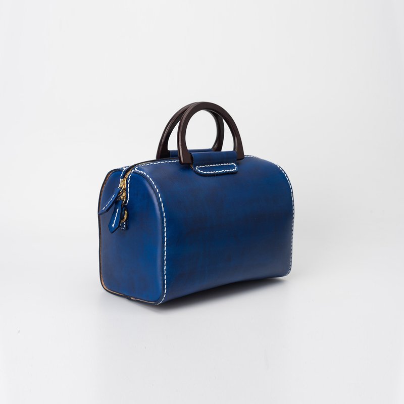 【切线派】波士顿女包纯手工定制植鞣革真皮单肩手提枕头包木提手 - 侧背包/斜挎包 - 真皮 蓝色