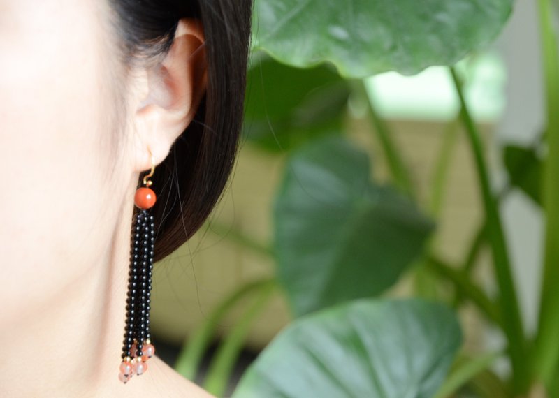 【醉流苏】南红玛瑙黑玛瑙流苏复古文艺14 K 镀金银耳环 - 耳环/耳夹 - 宝石 红色