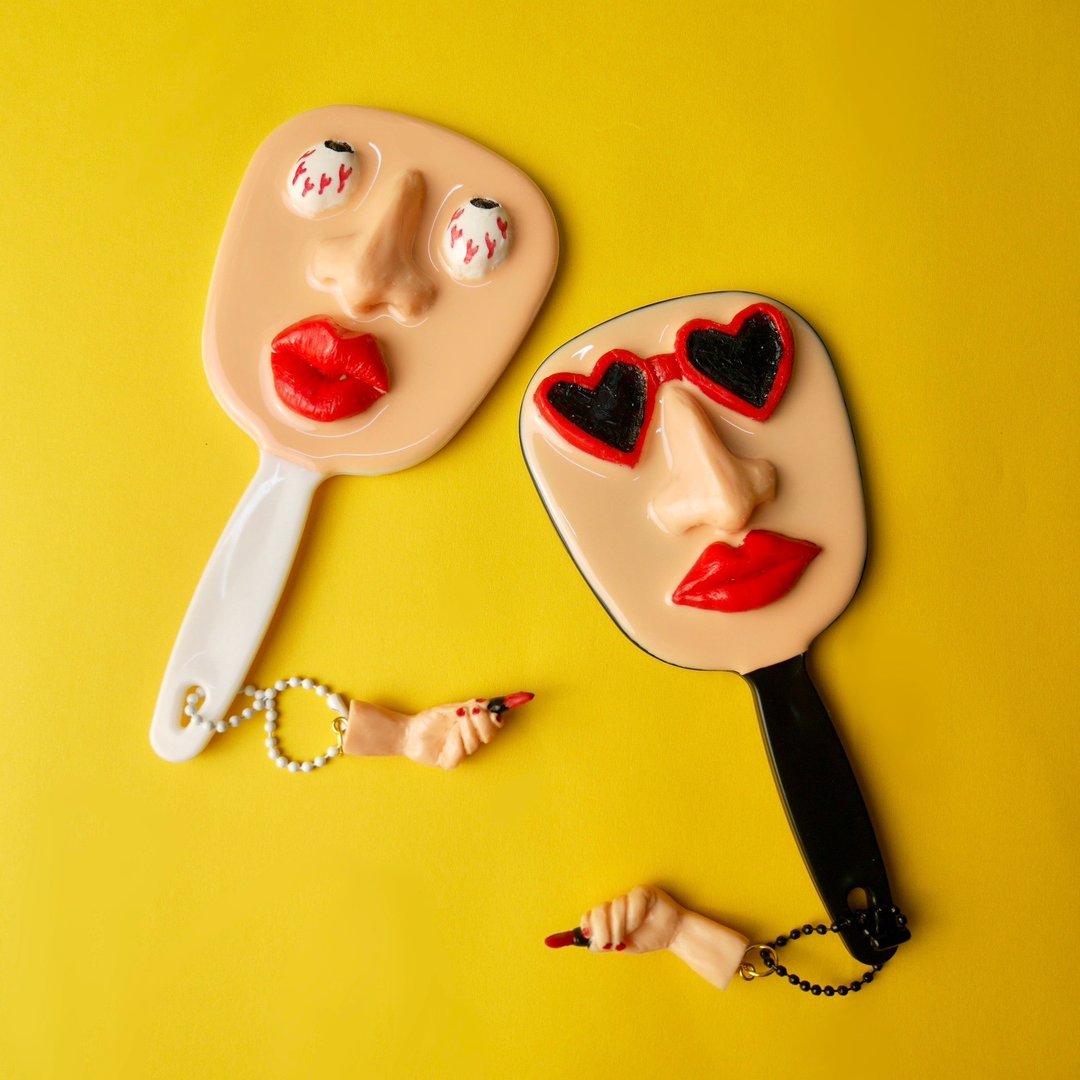 MINI MIRROR - 彩妆刷具/镜子/梳子 - 塑料 黑色