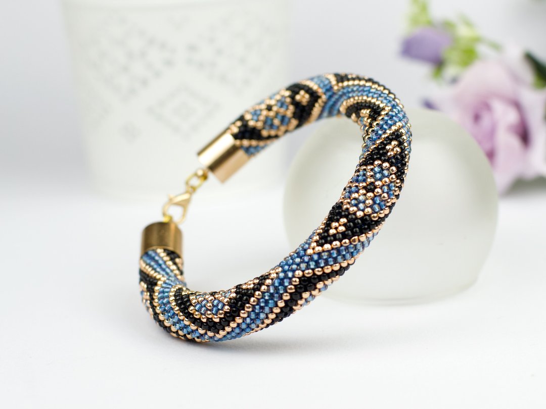 DIY beautiful bracelet, Bead crochet kit,  Adult crafts kit, Diy kit bracelet - 其他 - 玻璃 蓝色