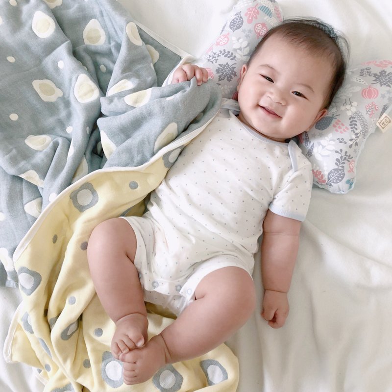 灰底小狐狸 手工宝宝安抚豆感蝴蝶枕 护颈枕 推车枕 弥月礼盒 - 围嘴/口水巾 - 棉．麻 