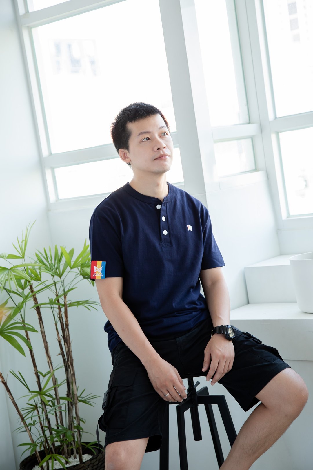 【平权响应】RAINBOW彩虹】我爱彩虹亨利领T恤-深蓝色 - 男装上衣/T 恤 - 棉 蓝色