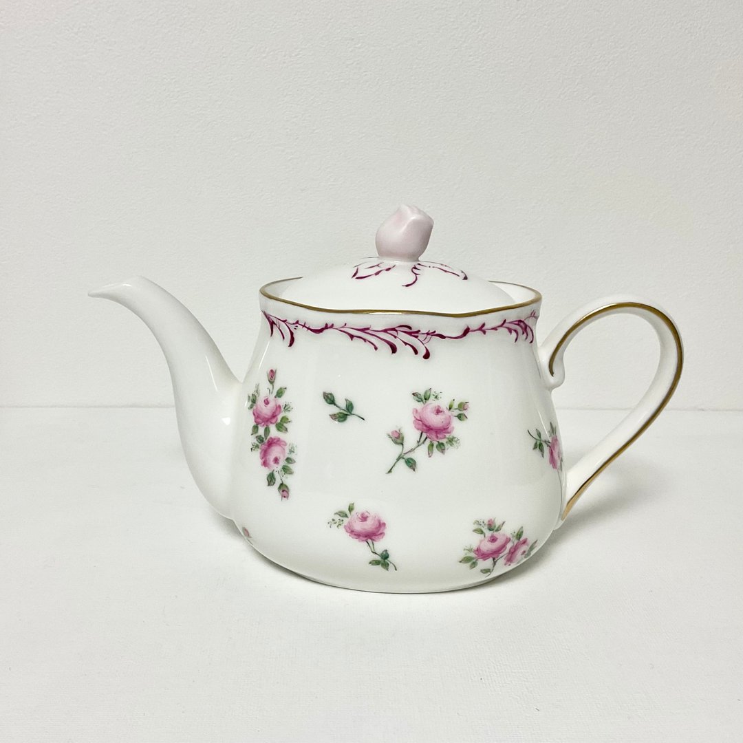 手绘玫瑰花茶壶 - 茶具/茶杯 - 瓷 白色