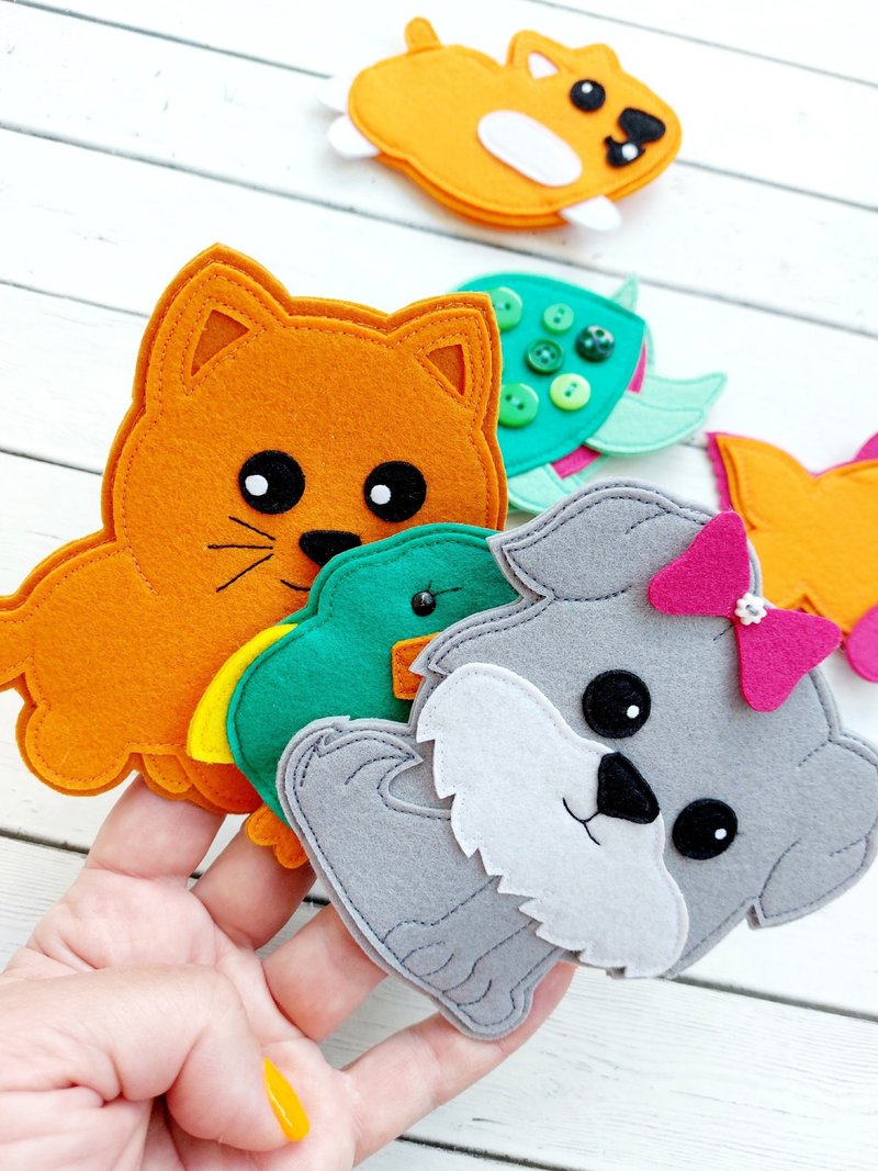 迷你布书，我的第一本书《COLORS》，用手指玩具了解宠物 - 玩具/玩偶 - 其他材质 黄色