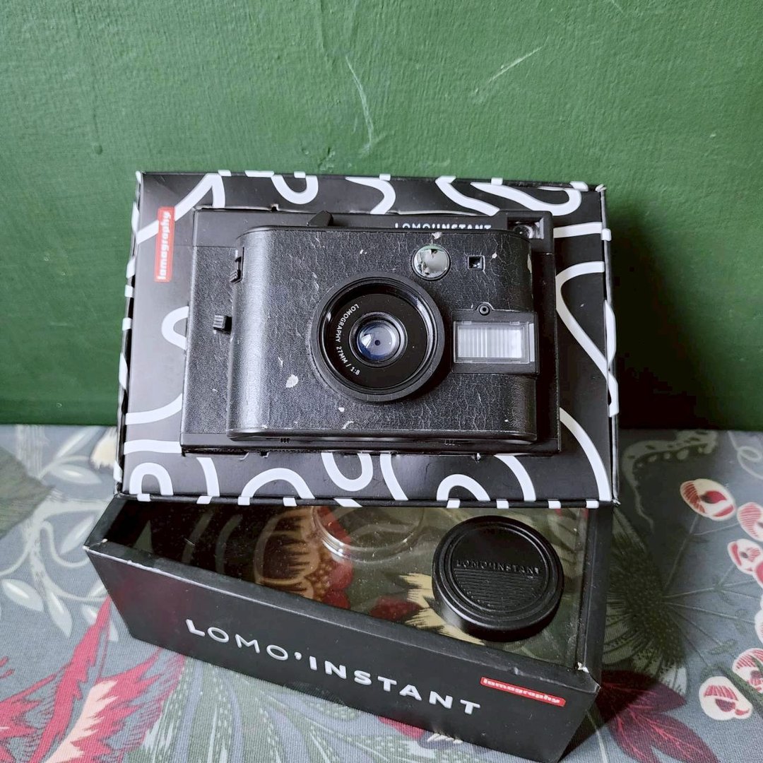 专业相机店 不能用的 Lomo'Instant  零件机 摆饰 道具 - 相机 - 其他金属 黑色