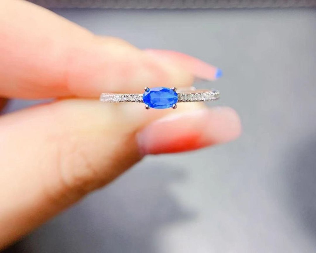 Super Dainty Ring, Blue Opal Ring, Natural Opal Gemstone, Opal Jewelry - 戒指 - 其他金属 银色