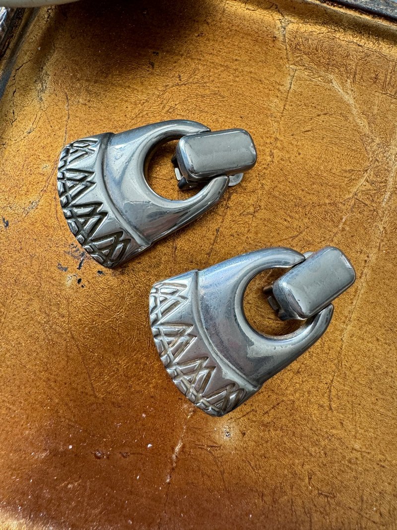 Vintage Agatha 法产耳夹 - 耳环/耳夹 - 银 银色