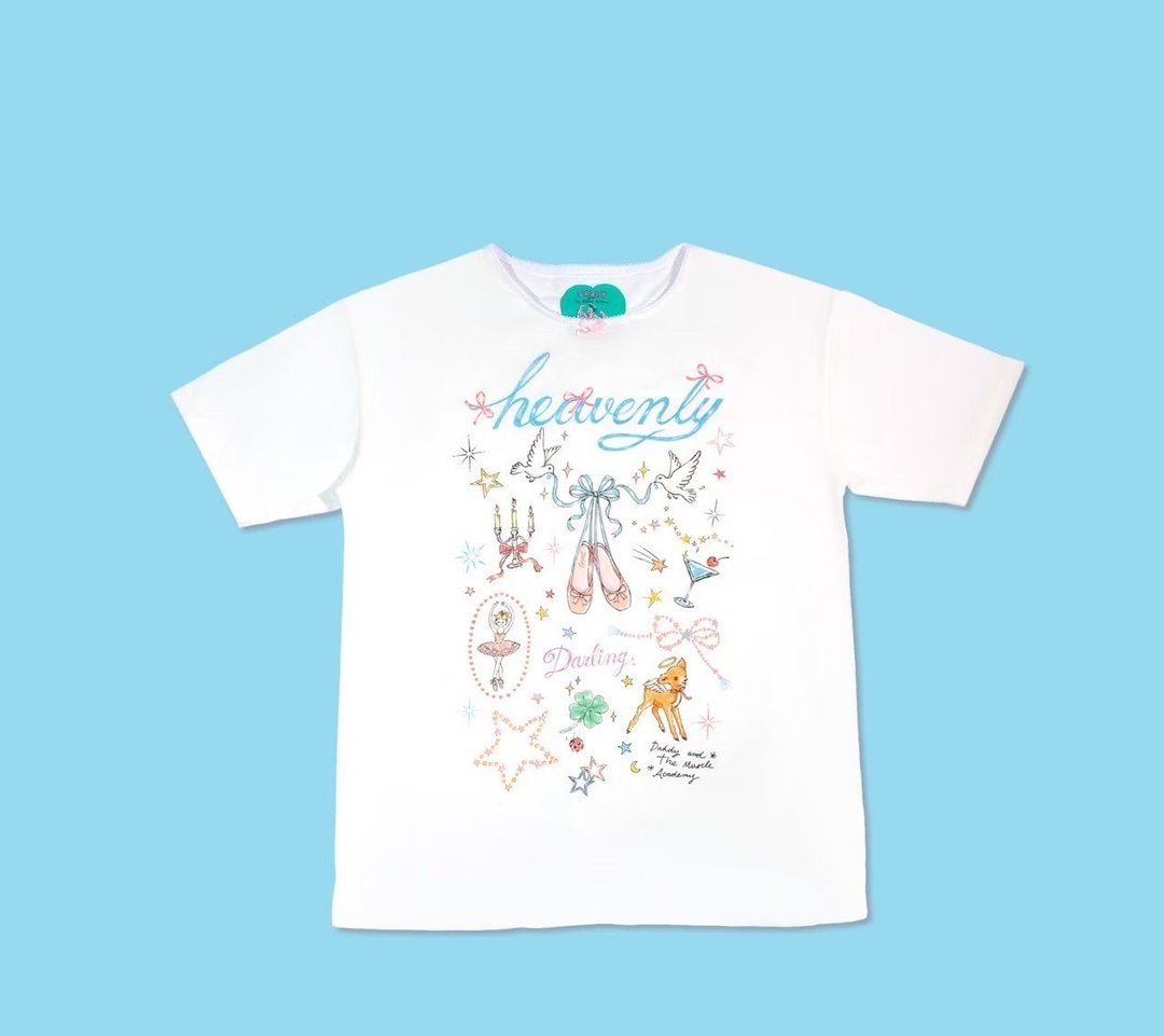 Daddy | Heavenly Oversize T-Shirt Oversize 圆领 T 恤，印有芭蕾舞图案。 - 女装 T 恤 - 棉 