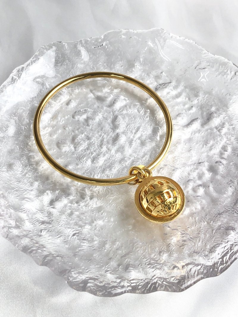 【 日本直送 名牌中古包 】CELINE 赛琳 手链 金色 坠饰 vintage 古董 复古 4utjv3 - 手链/手环 - 其他材质 金色