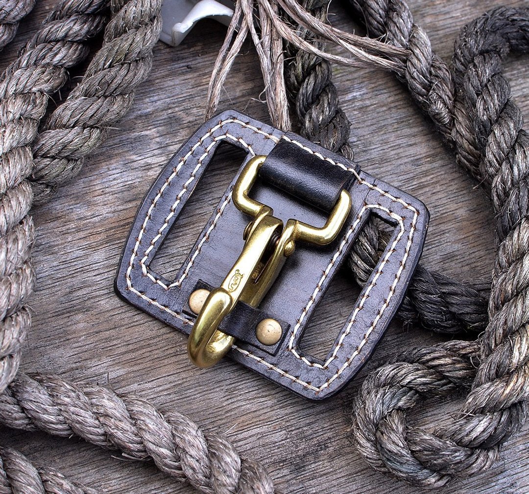 【手工制 】植鞣黄铜腰带钥匙扣Belt Key Clip Holder - 钥匙链/钥匙包 - 真皮 橘色