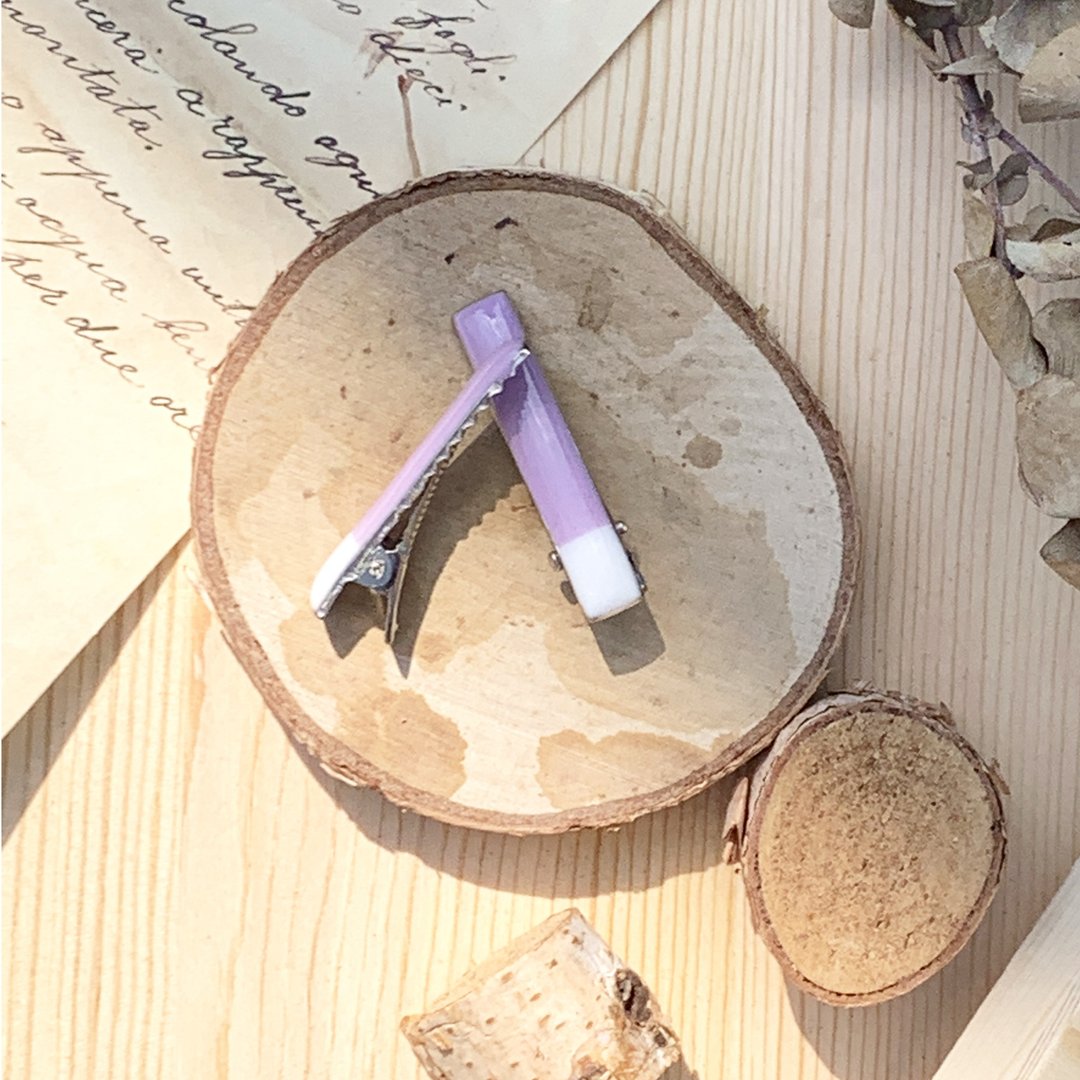一字夹 / PANTONE色票系列 ─ 薰衣紫 Pastel Lilac - 发饰 - 树脂 