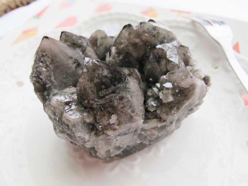 茶晶 晶簇 风水吉祥 消磁圣品 风水摆件 改运【黑森林蛋糕】 - 其他 - 水晶 黑色