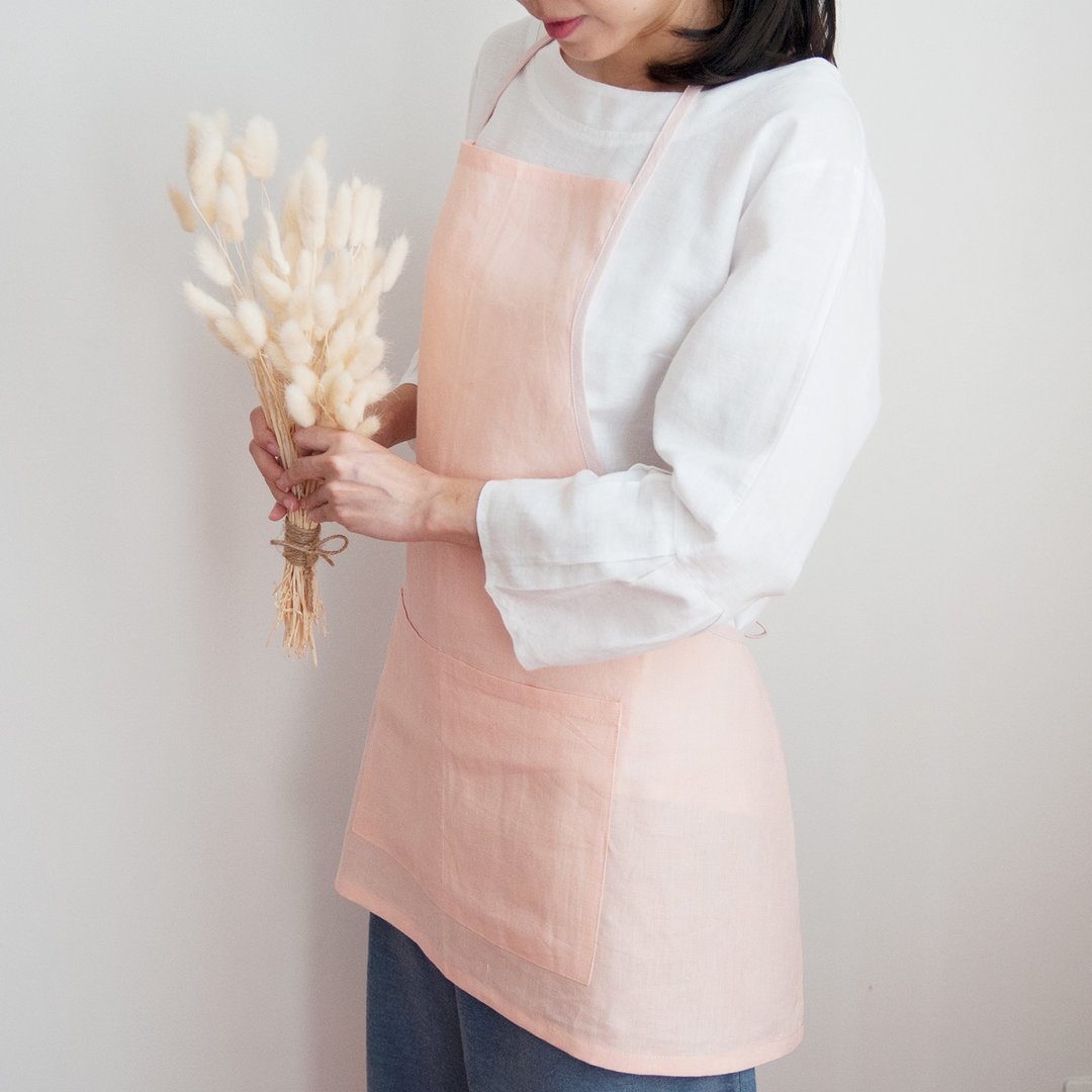 Linen Apron in Peach Handmade Apron - 围裙 - 棉 粉红色