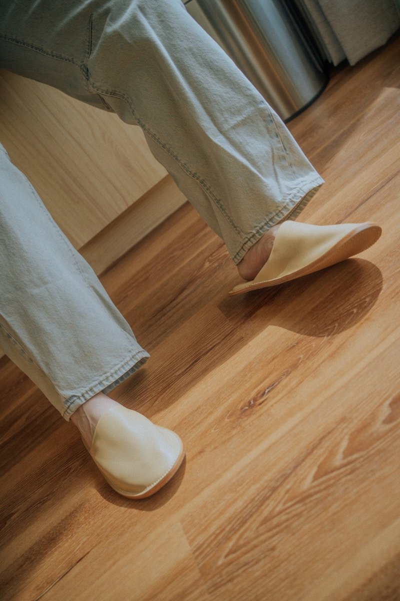 YWC 室内皮革拖鞋  2025双层柔革款 - 室内拖鞋 - 真皮 黑色