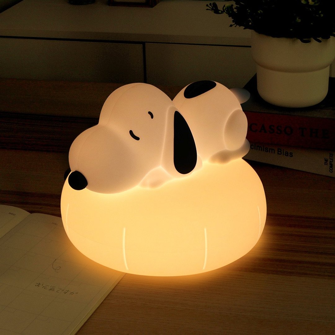 Peanuts史努比拍拍灯 慵懒趴着 Snoopy 夜灯 - 灯具/灯饰 - 其他材质 多色