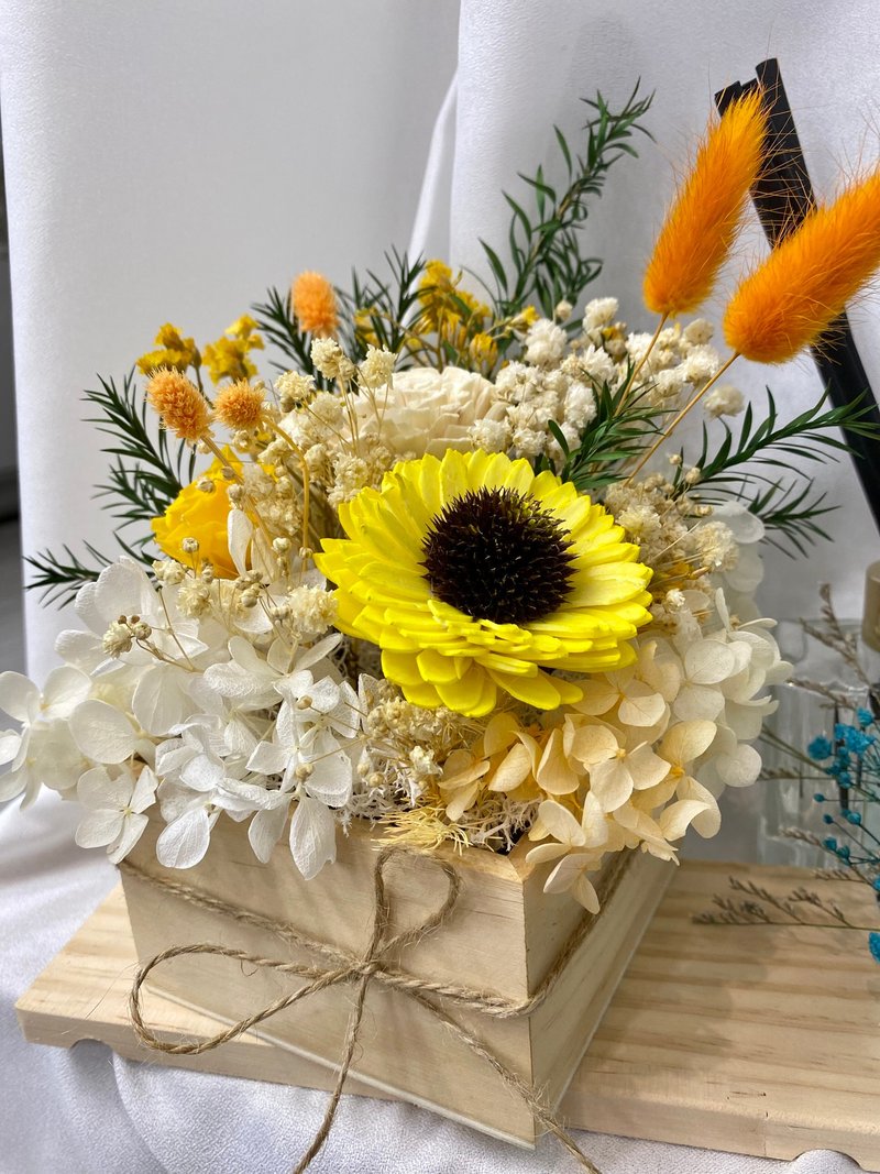 夏季森林系疗愈礼物 生日礼物 毕业礼物 告白礼物 - 干燥花/捧花 - 植物．花 黄色