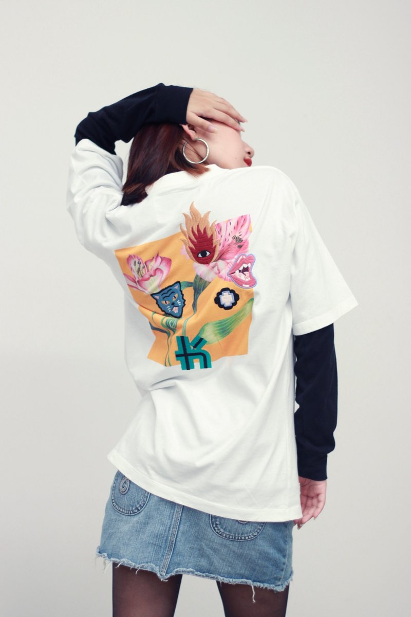 White Cotton T-Shirt Flower Printed Embroidered Graphic Design - 女装 T 恤 - 棉．麻 白色