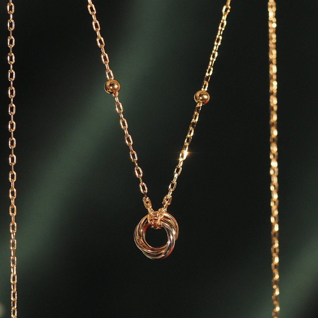 18K金三色爱情结项链18K Gold The Tri-Colored Love Knot Neckla - 项链 - 贵金属 