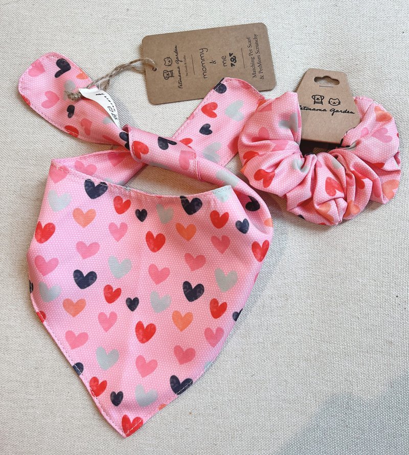 宠物围巾 宠物亲子装 宠物妈妈发圈 狗猫三角巾  甜心心 - 衣/帽 - 棉．麻 