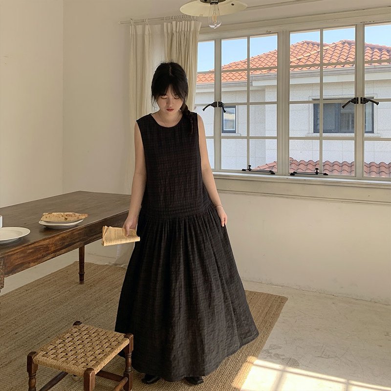 復古法式格紋無袖連衣裙 / 顯瘦百搭小黑裙 / 夏季減齡背心裙 - 裙子 - 棉．麻 黑色