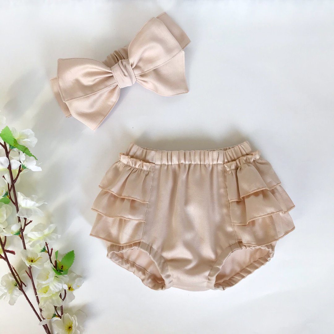 Ruffle baby bloomers , baby girl clothes , baby ruffle shorts , baby bummies - 童装裤 - 棉 