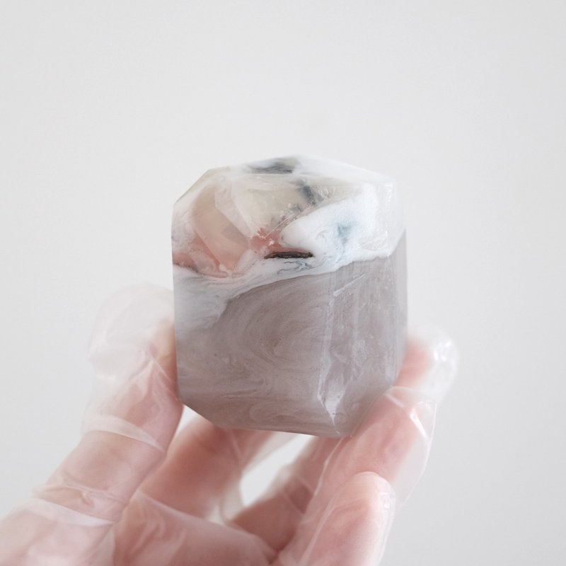 m i n e r a l / 鉱 石 洗 手 皂 # o27 - 洗手用品 - 其他材质 多色