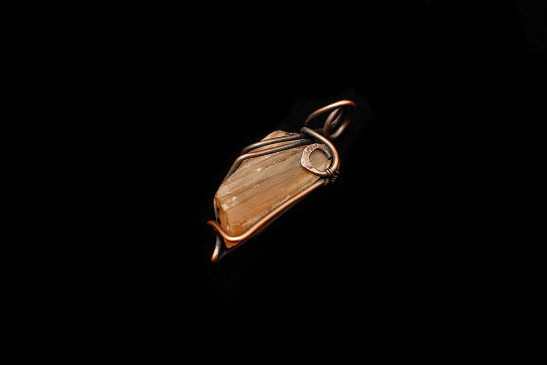 【水晶系列】红兔毛水晶 纯铜缠绕坠饰 _ 风行印记 - 项链 - 宝石 多色