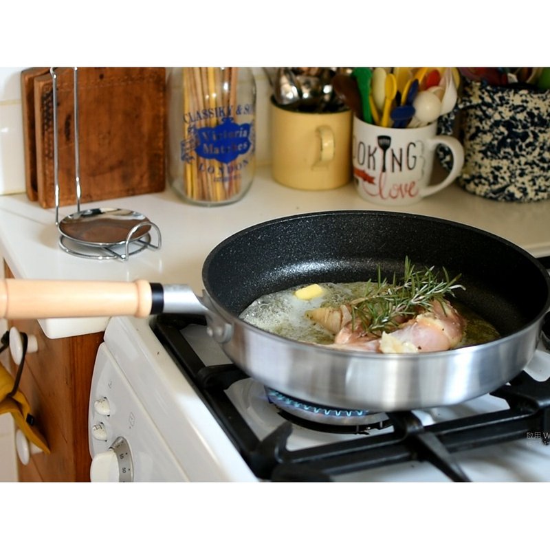 【日本北陆hokua】日本制不沾Mystar黑金钢锅具 - 20/24/30cm - 厨房用具 - 铝合金 银色