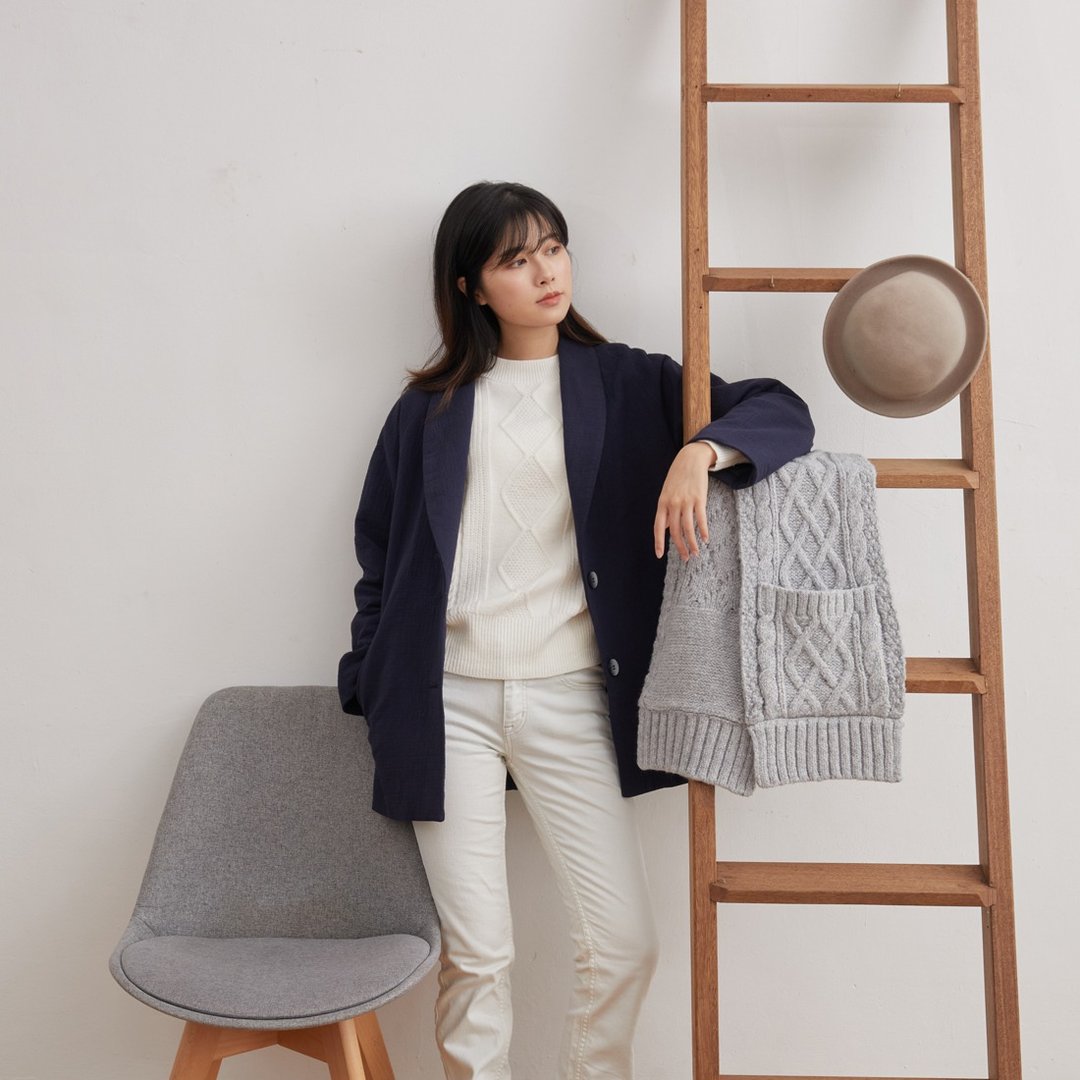 Carol丝瓜领双扣长版外套/深蓝 - 女装西装外套/风衣 - 棉 蓝色