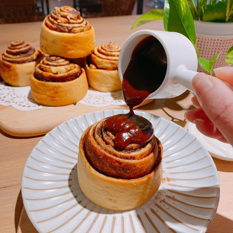 铄甜点 肉桂卷 核桃 不刺激 不辛辣 纯正肉桂粉 甜点下午茶 - 蛋糕/甜点 - 其他材质 金色