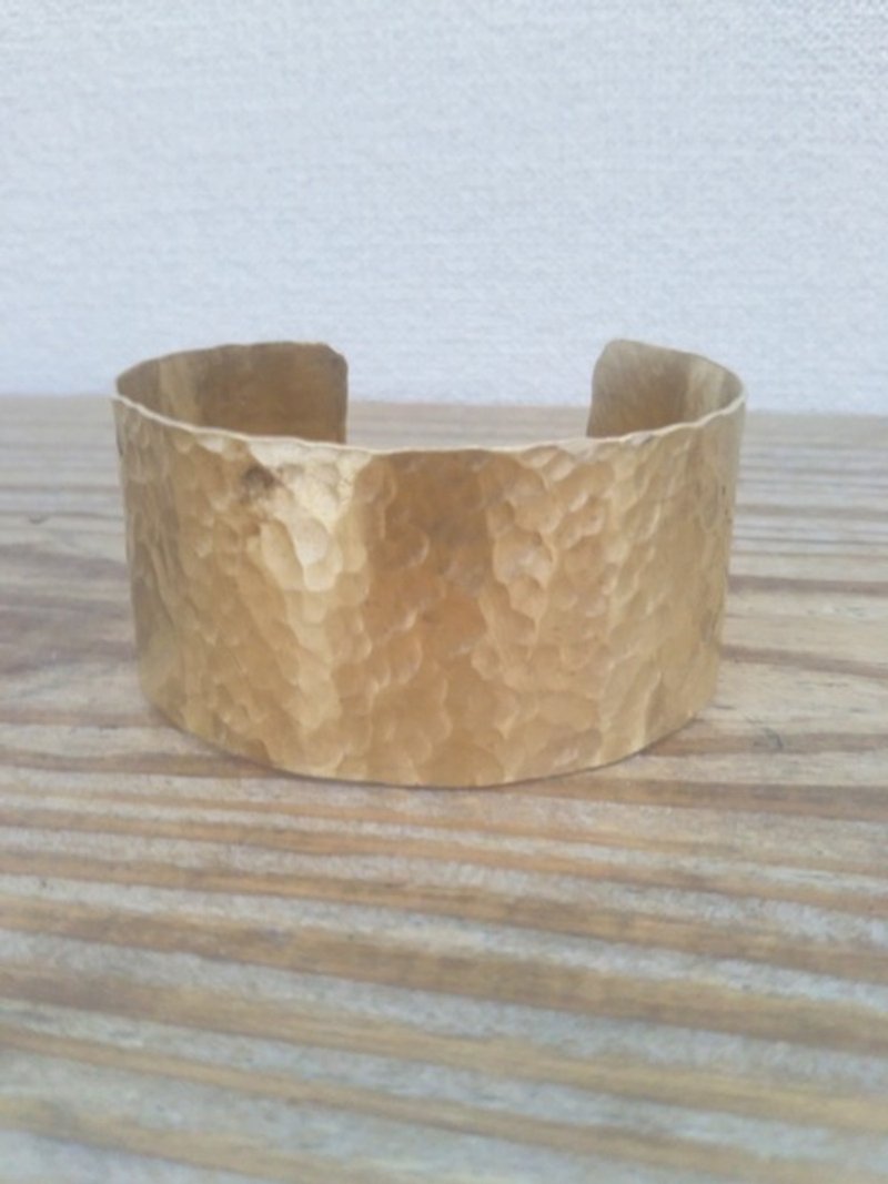 黄铜手镯~锤子~ - 手链/手环 - 其他金属 金色