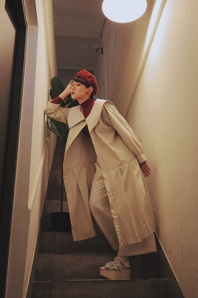 芙蓉水手领洋装 - 洋装/连衣裙 - 棉．麻 卡其色