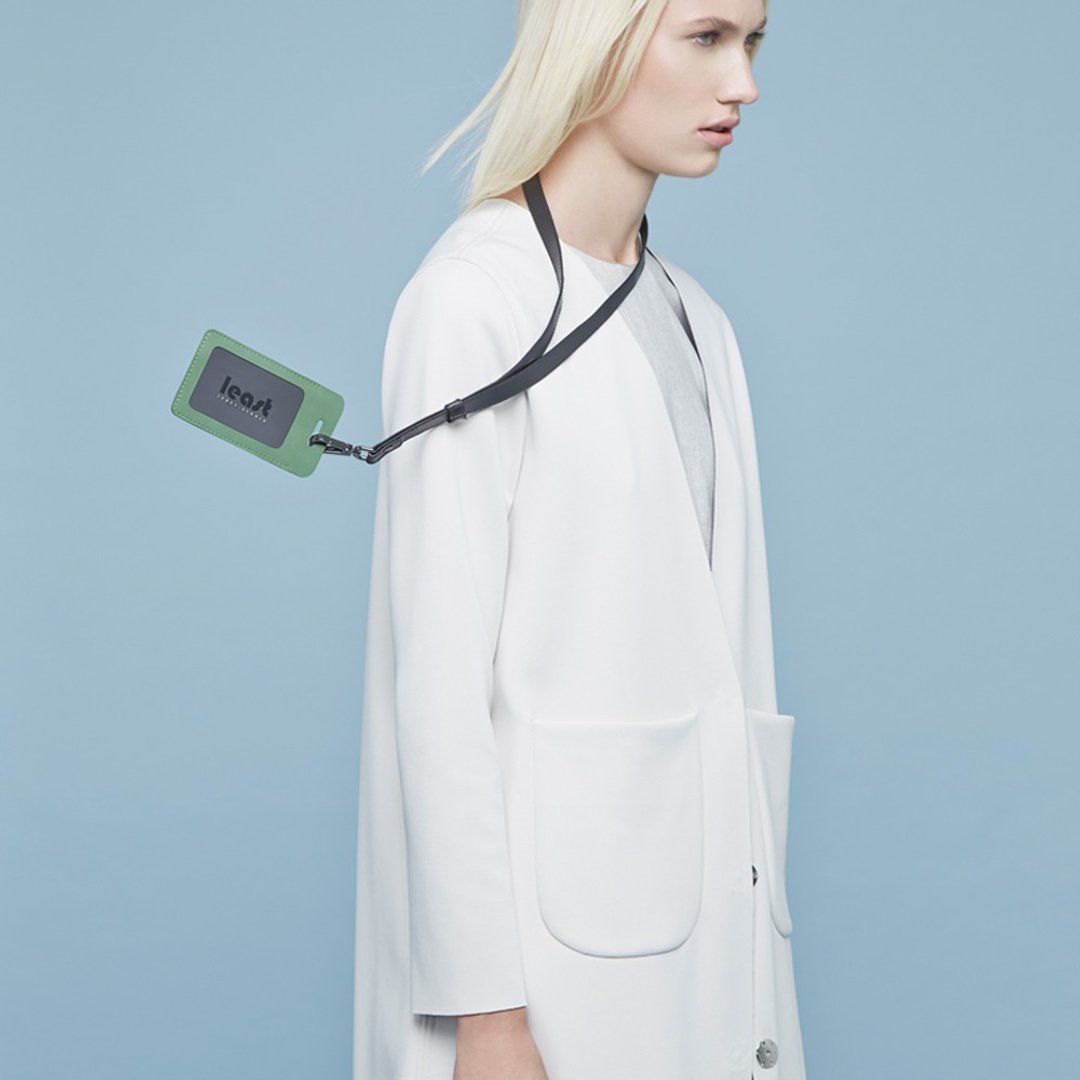 HOLLA CARD HOLDER / Forest green black #CUTTINGMAT - 其他 - 橡胶 绿色