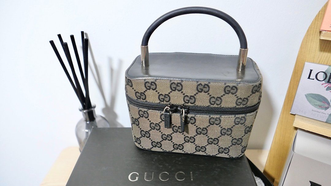 Gucci中古古董化妆收纳包/背包 - 附加非原装背带 - 化妆包/杂物包 - 其他材质 灰色