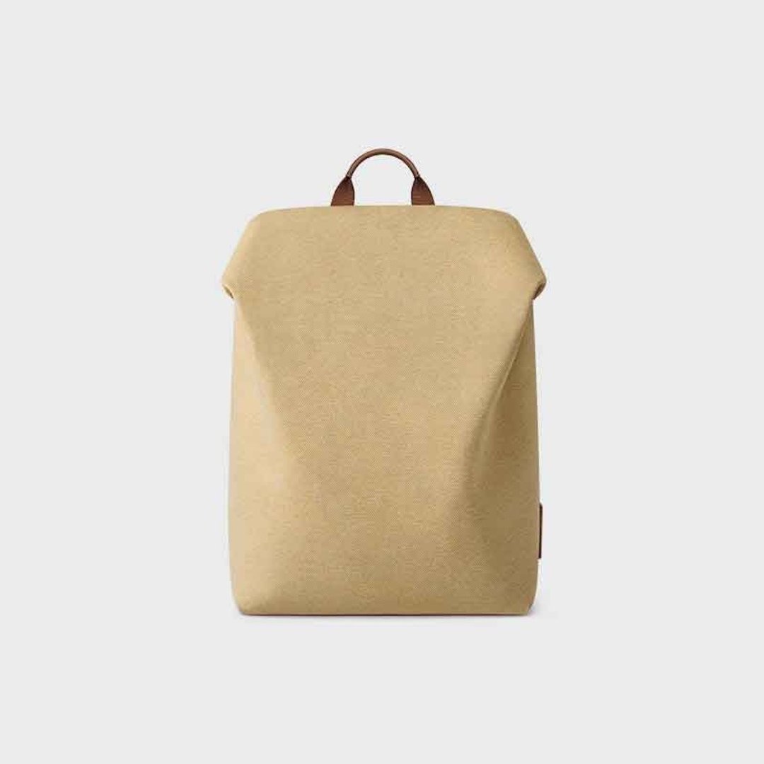 【ITO】后背包 TRUFFLE BACKPACK2双肩通勤防水电脑书包 稻黄 - 后背包/双肩包 - 其他材质 