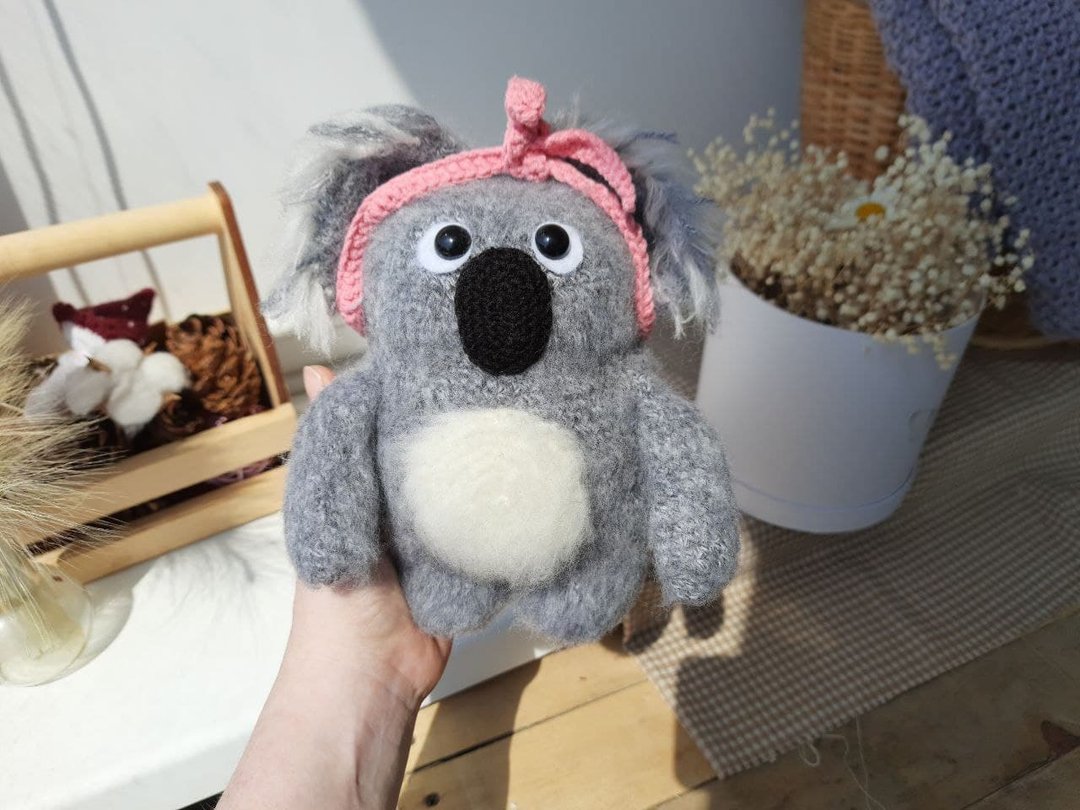 Amigurumi koala crochet pattern. Amigurumi animal stuffed koala tutorial. - 线上课程/教学影片 - 其他材质 